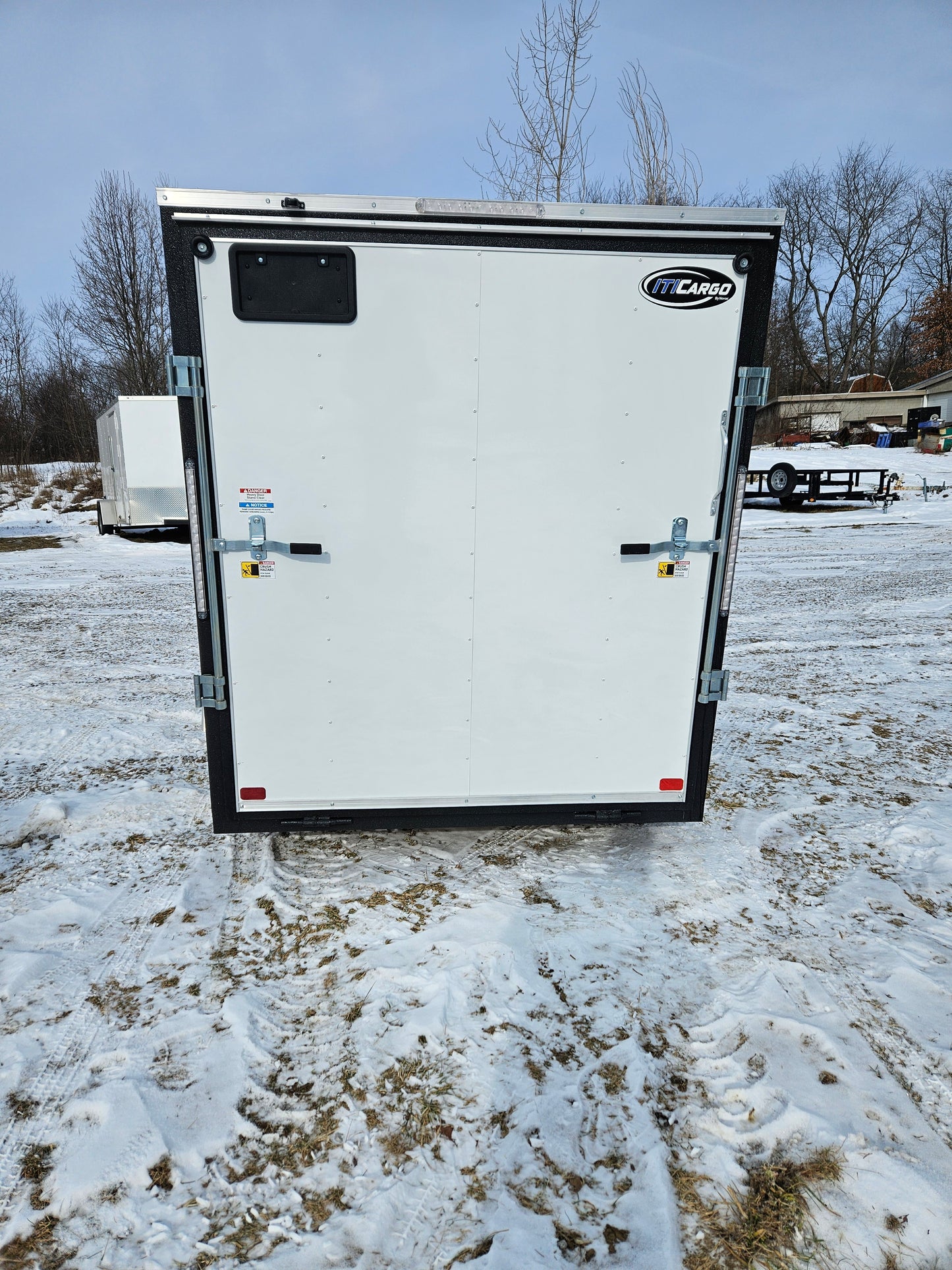 6ft. X 10ft. enclosed