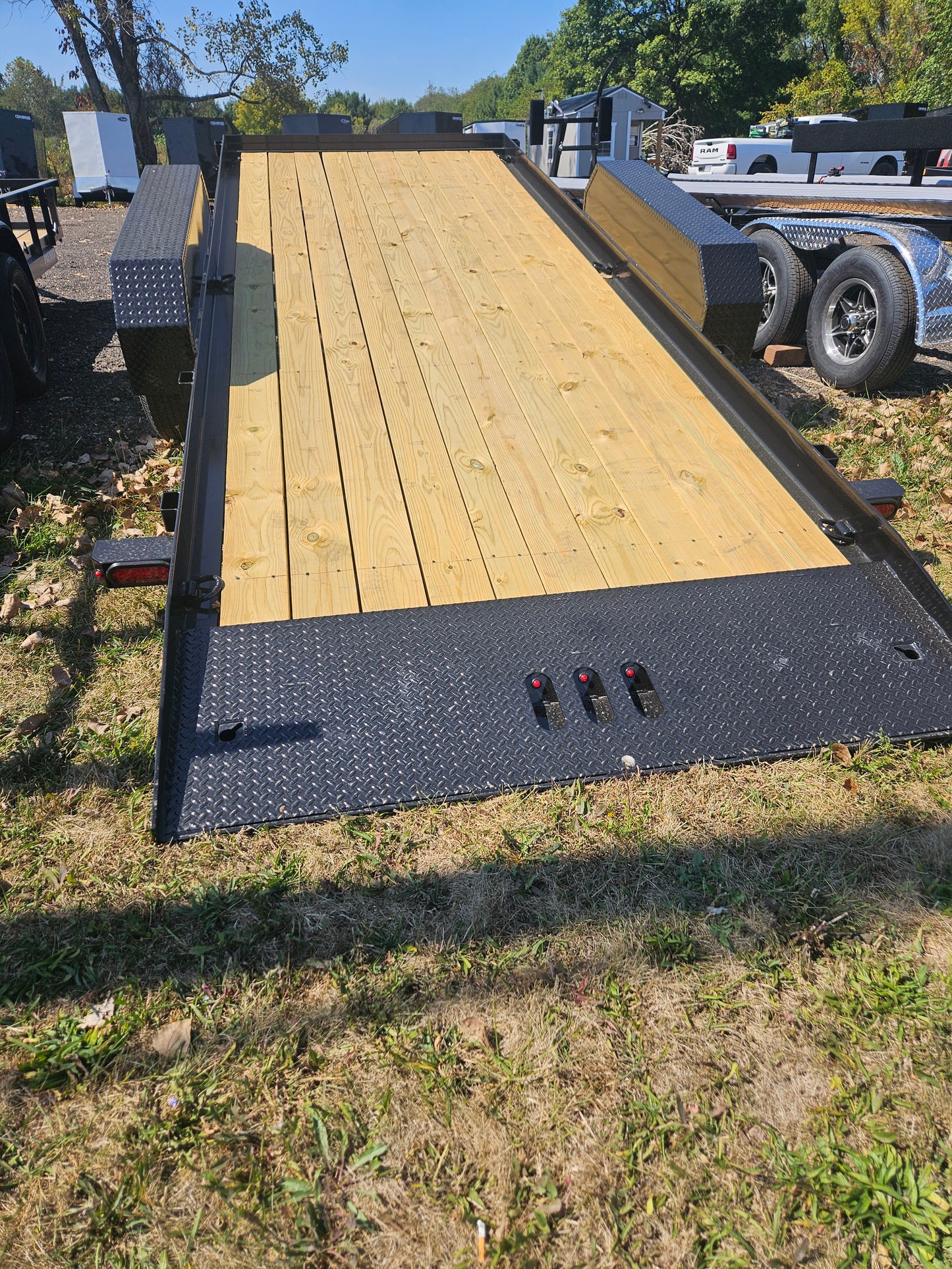20 ft tilt deck